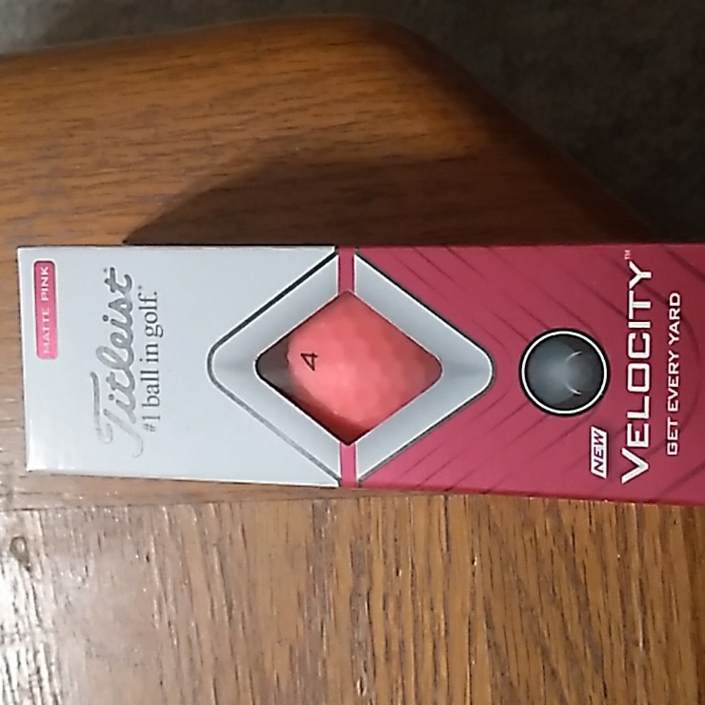 Titleist 3 pack matte pink golf balls